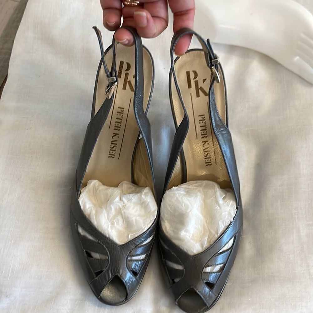 PETER KAISER GREY LEATHER PLATFORM SANDALS.  NEW - Picture 7 of 9